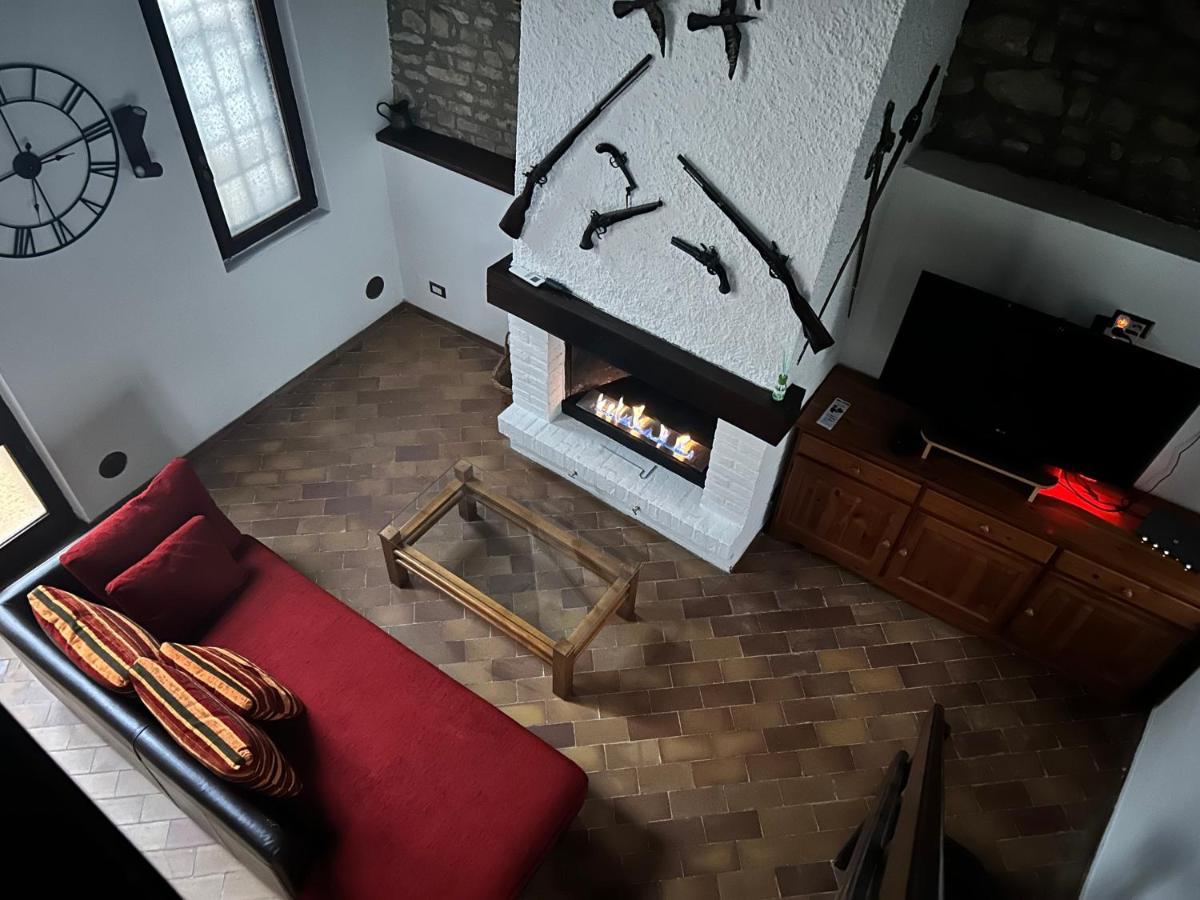 La Baita Da Nino CastellʼArquato 外观 照片